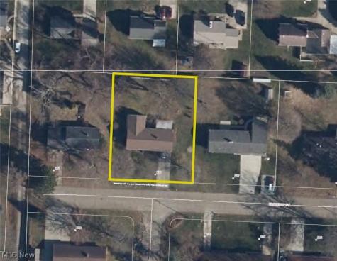 239 Fairview Street Louisville OH 44641