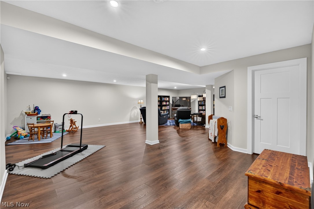 34805 Keller Farm Court Grafton OH 44044