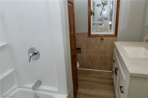 1426 W 39th Street Lorain OH 44053