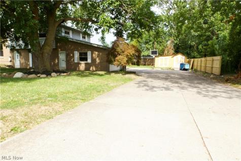 1426 W 39th Street Lorain OH 44053