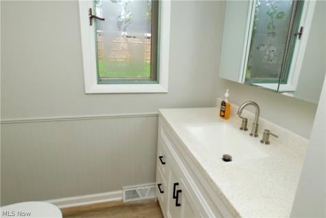 1426 W 39th Street Lorain OH 44053