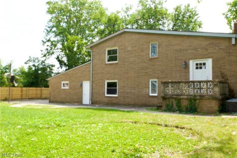 1426 W 39th Street Lorain OH 44053