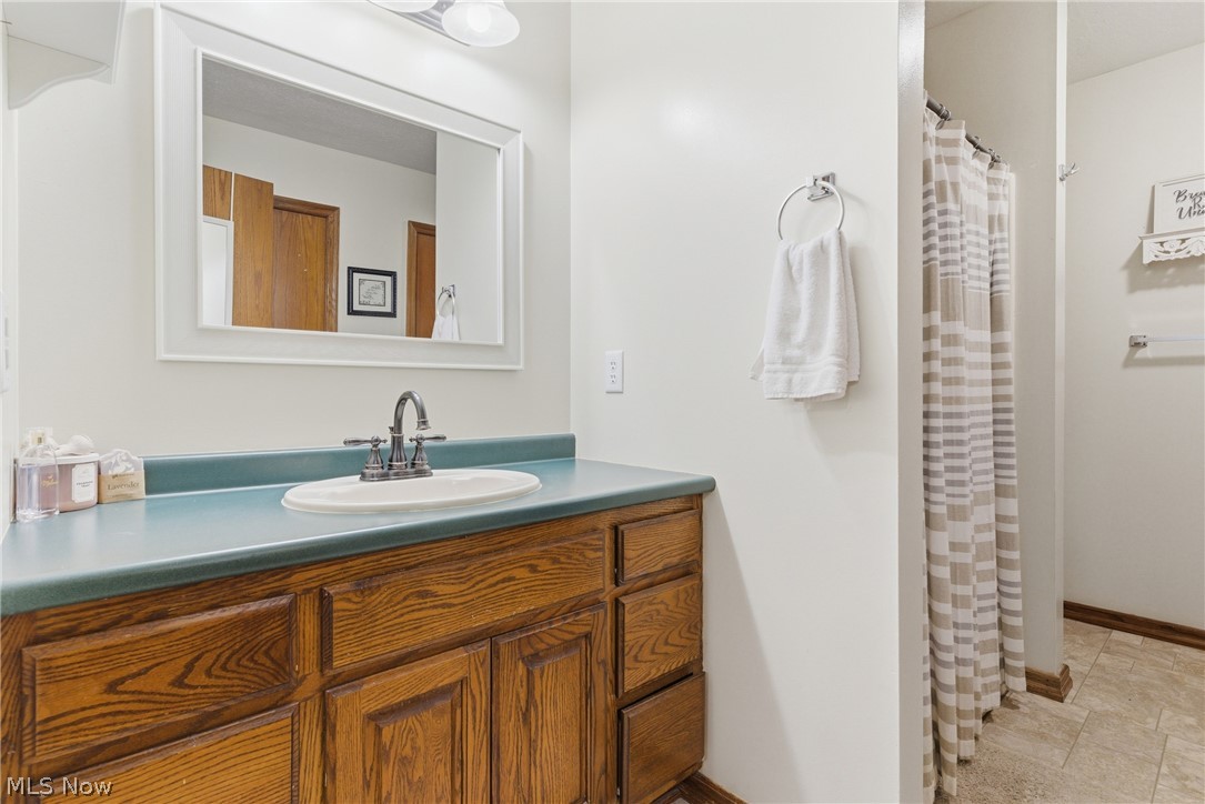 313 Glenview Avenue Dover OH 44622