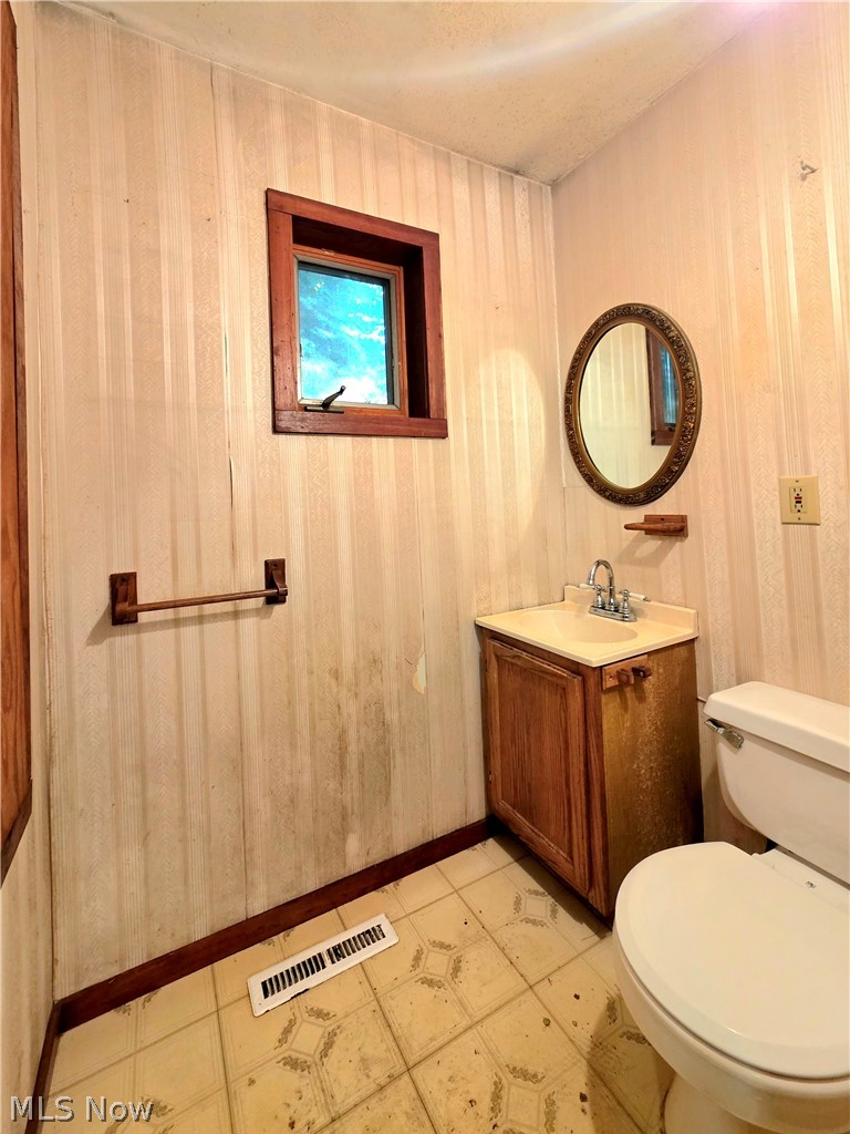 13535 Township Road 223 Big Prairie OH 44611