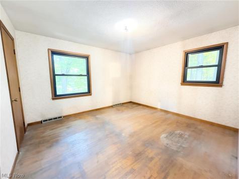 7130 Leroy Thompson Road Thompson OH 44086