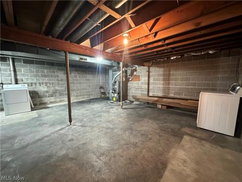 7130 Leroy Thompson Road Thompson OH 44086