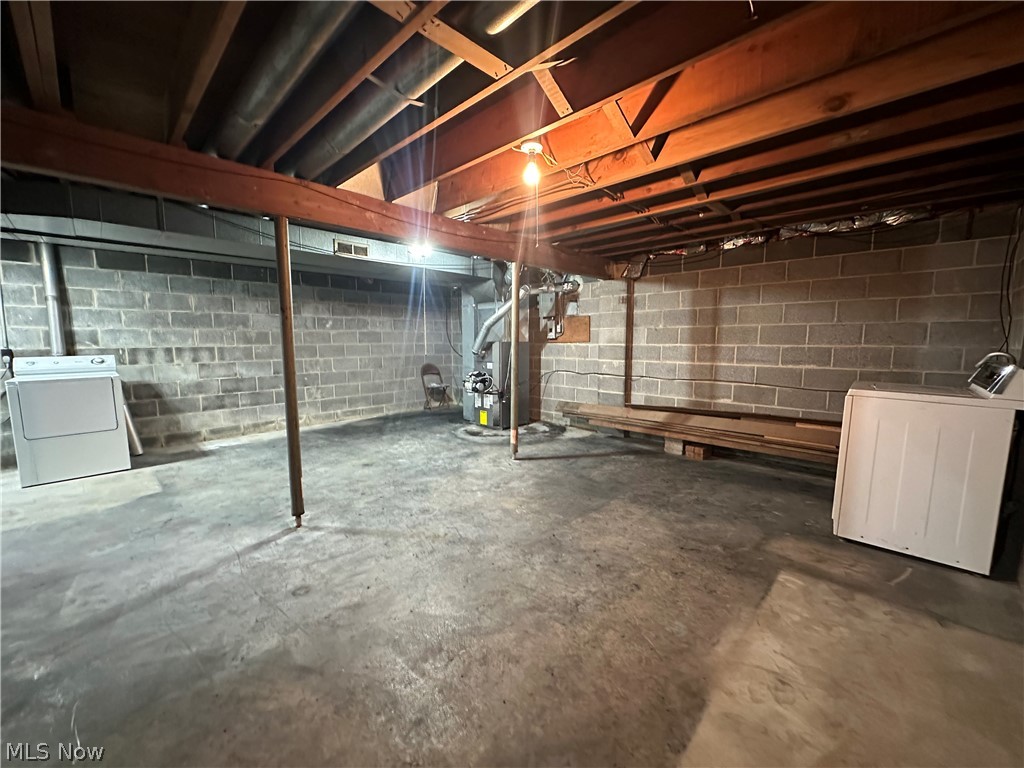 7130 Leroy Thompson Road Thompson OH 44086