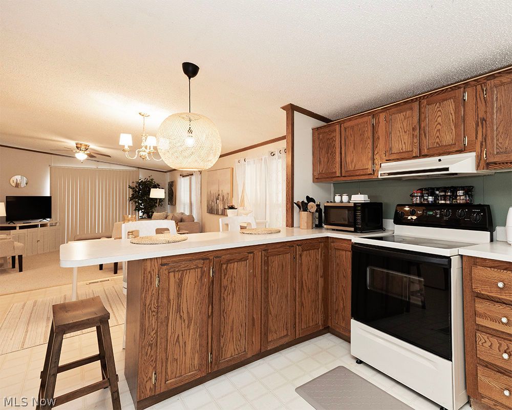 156 Ashwood Drive Elyria OH 44035