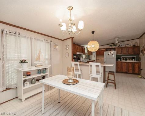 156 Ashwood Drive Elyria OH 44035