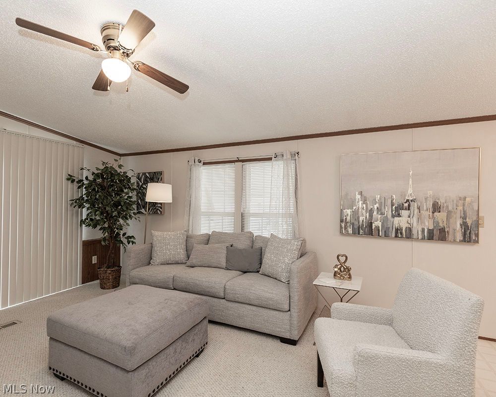 156 Ashwood Drive Elyria OH 44035