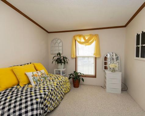 156 Ashwood Drive Elyria OH 44035