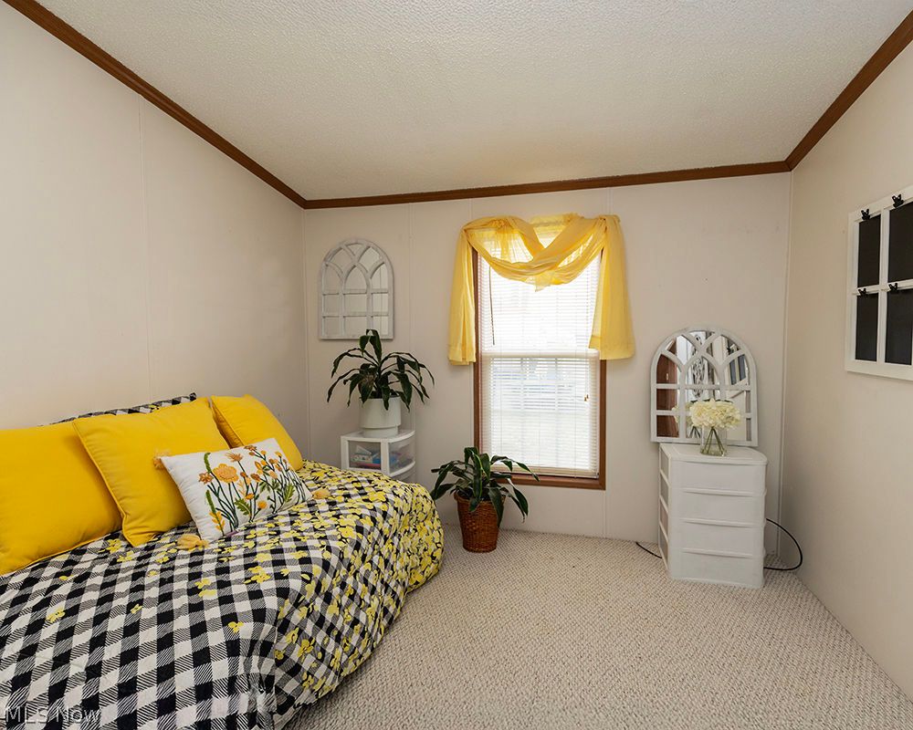 156 Ashwood Drive Elyria OH 44035