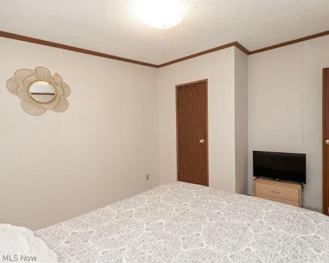 156 Ashwood Drive Elyria OH 44035