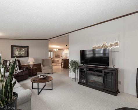 156 Ashwood Drive Elyria OH 44035