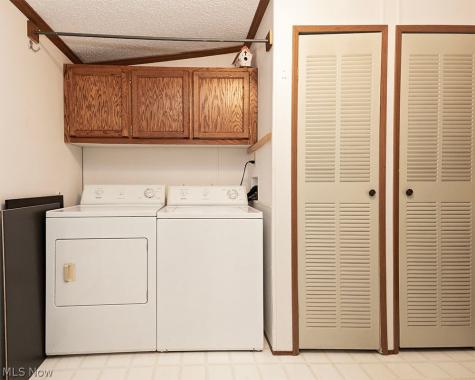 156 Ashwood Drive Elyria OH 44035