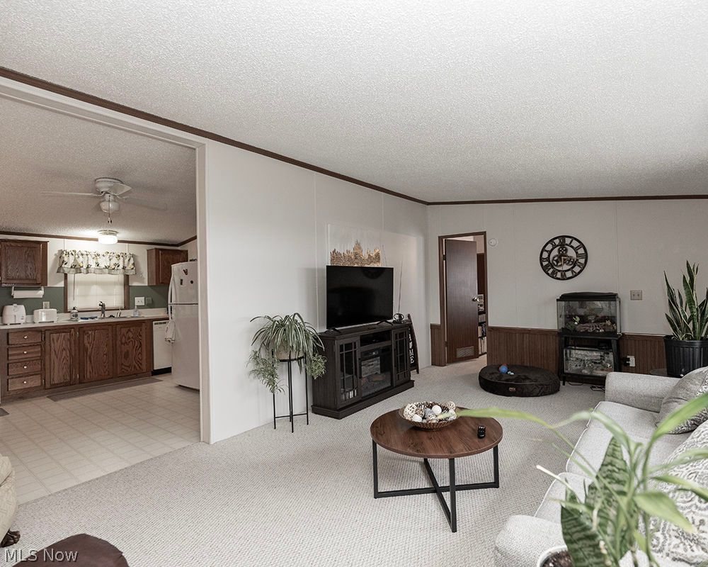 156 Ashwood Drive Elyria OH 44035