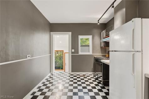 1308 W 95th Street Cleveland OH 44102