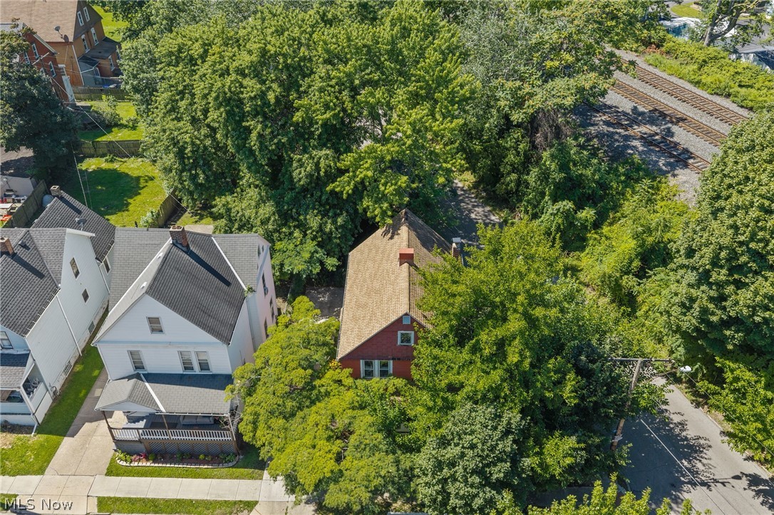 1308 W 95th Street Cleveland OH 44102