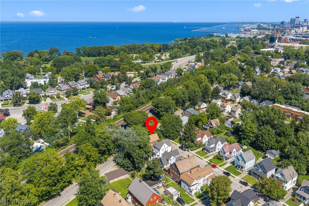 1308 W 95th Street Cleveland OH 44102