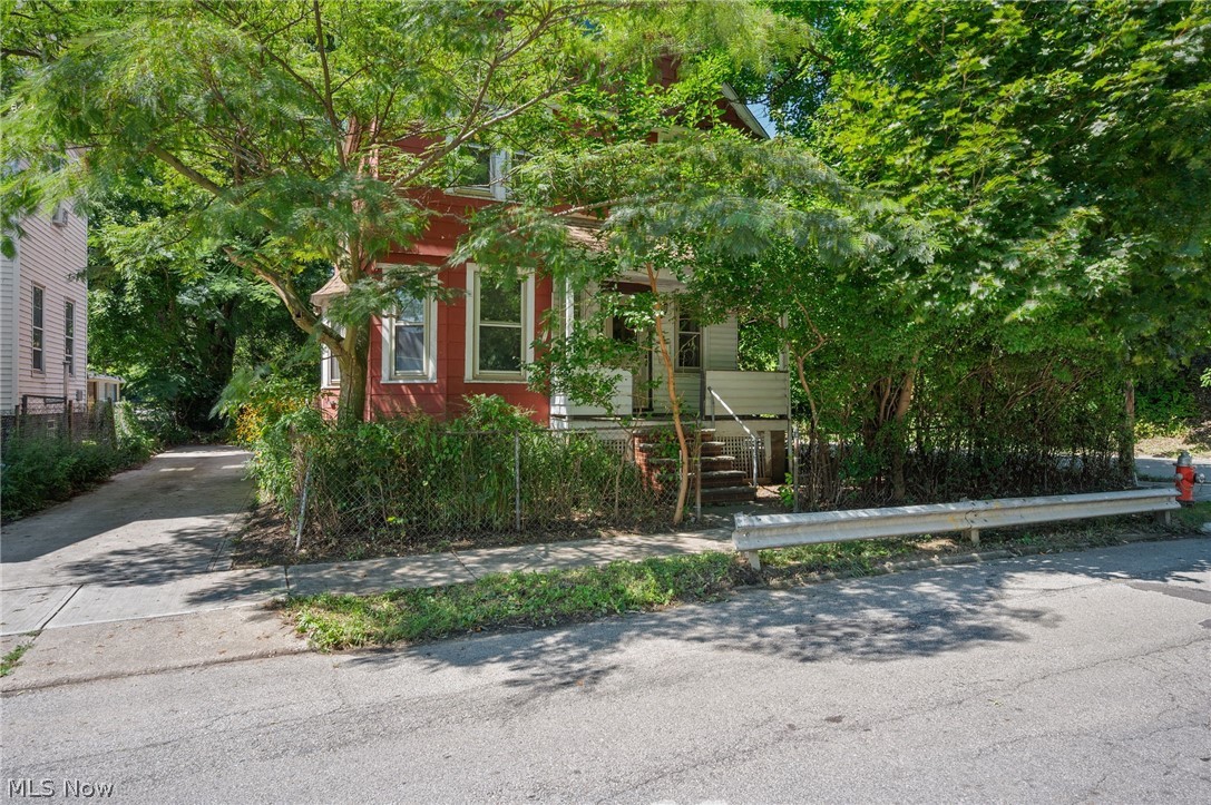 1308 W 95th Street Cleveland OH 44102