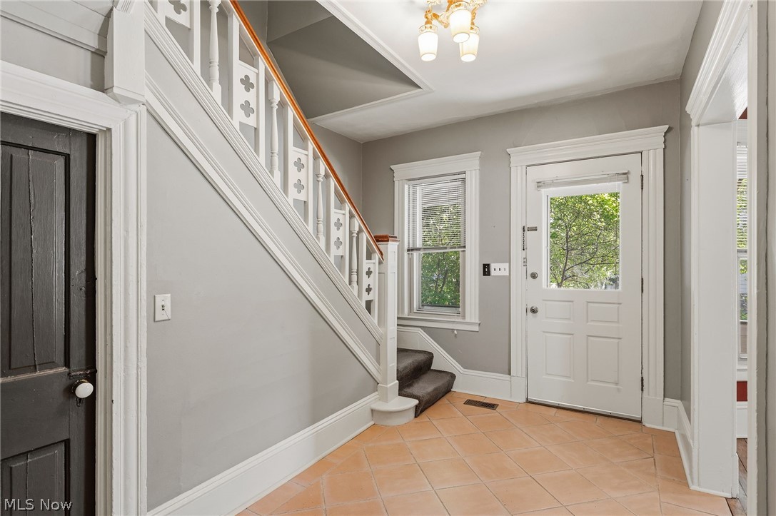 1308 W 95th Street Cleveland OH 44102