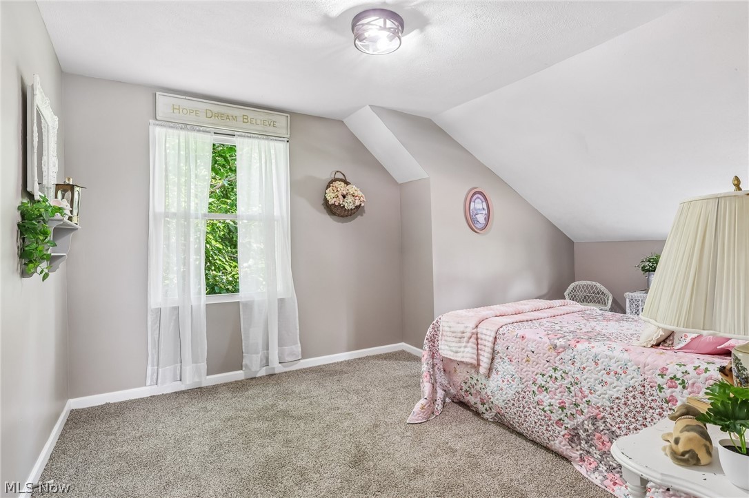 29301 Edgewood Drive Willowick OH 44095