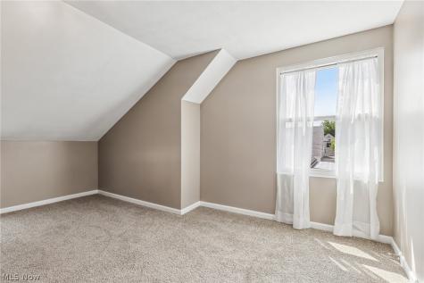 29301 Edgewood Drive Willowick OH 44095