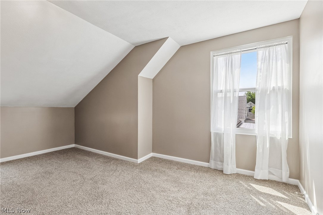 29301 Edgewood Drive Willowick OH 44095