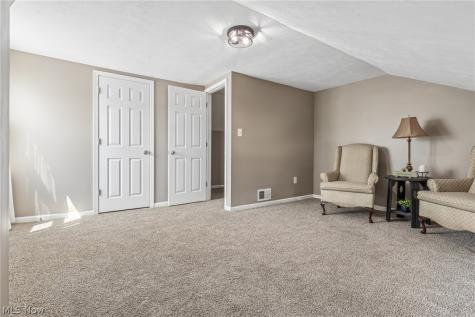 29301 Edgewood Drive Willowick OH 44095
