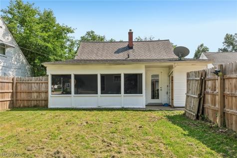 29301 Edgewood Drive Willowick OH 44095