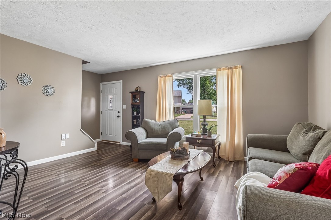 29301 Edgewood Drive Willowick OH 44095