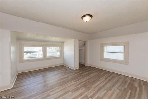 1511 Grace Street Alliance OH 44601