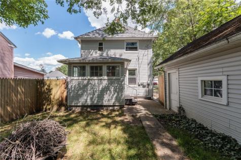 1511 Grace Street Alliance OH 44601