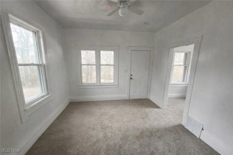 4088 E 72nd Street Cleveland OH 44105
