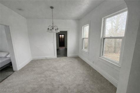 4088 E 72nd Street Cleveland OH 44105