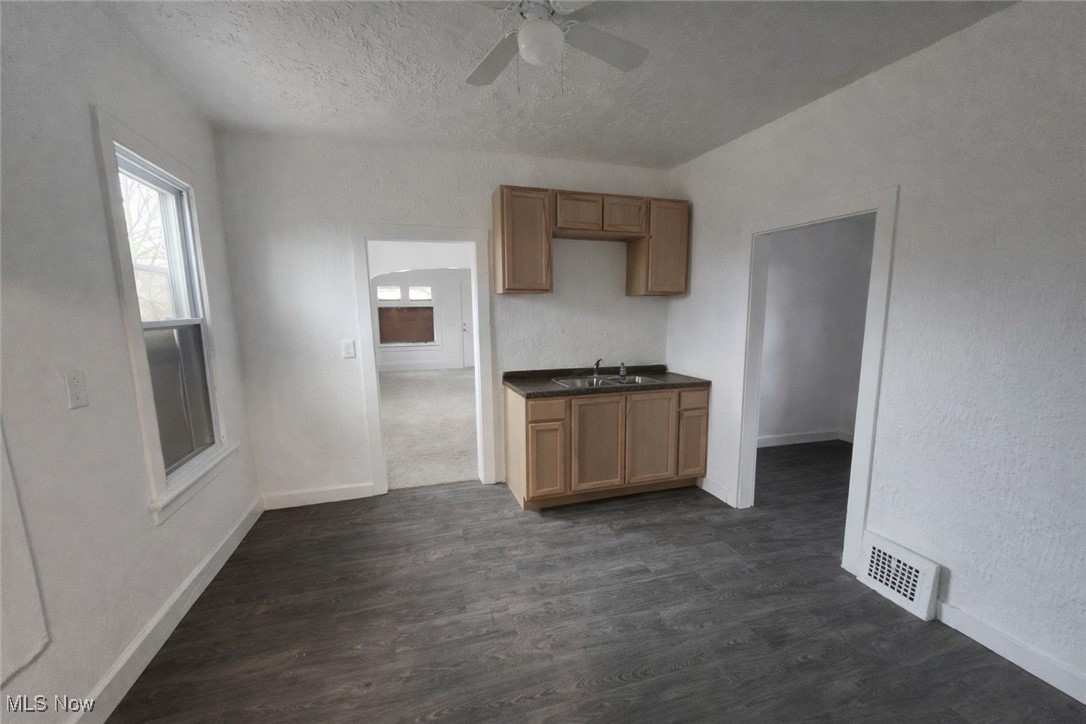 4088 E 72nd Street Cleveland OH 44105