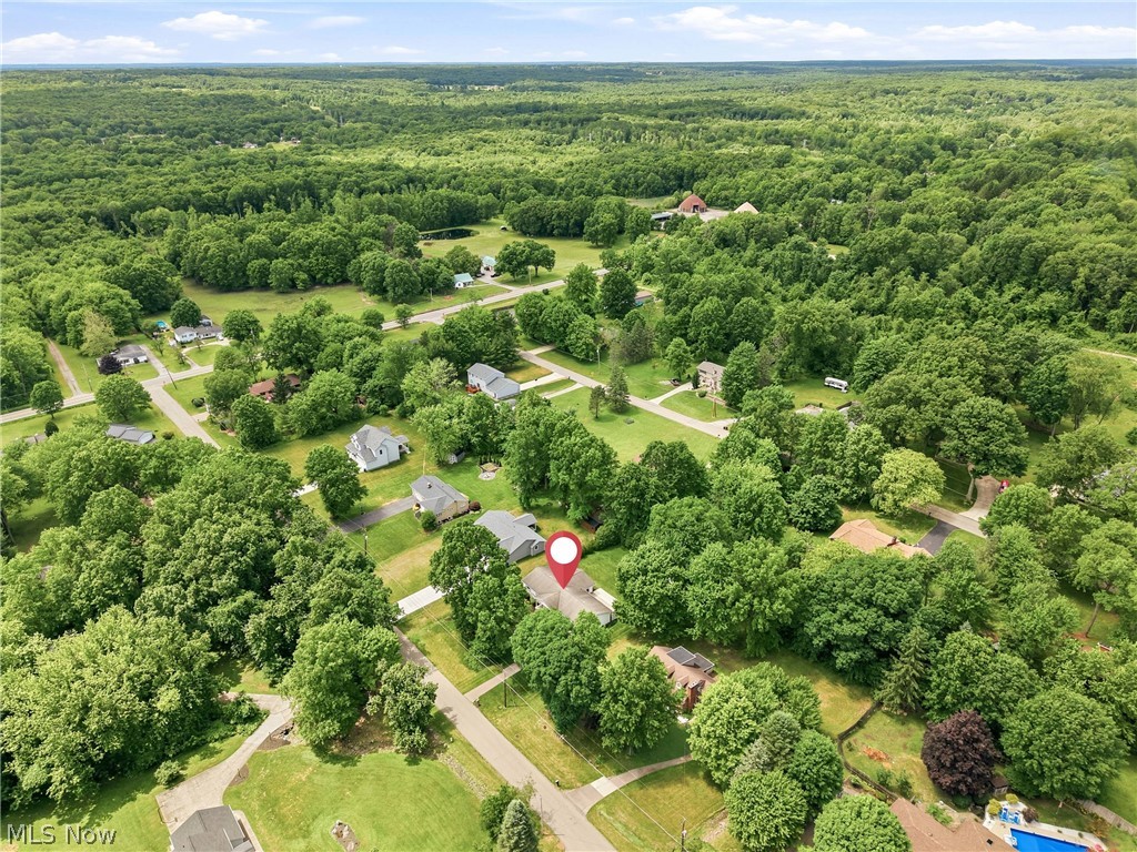 7003 White Oak Drive Hubbard OH 44425