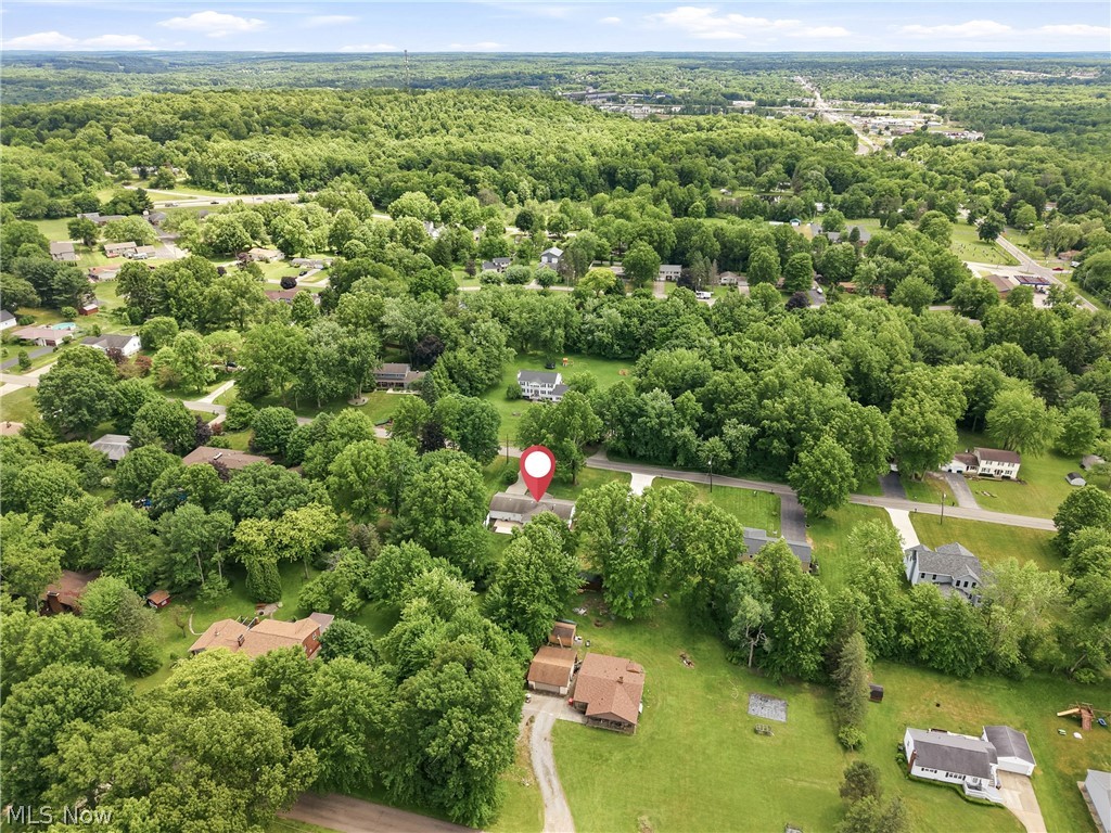 7003 White Oak Drive Hubbard OH 44425