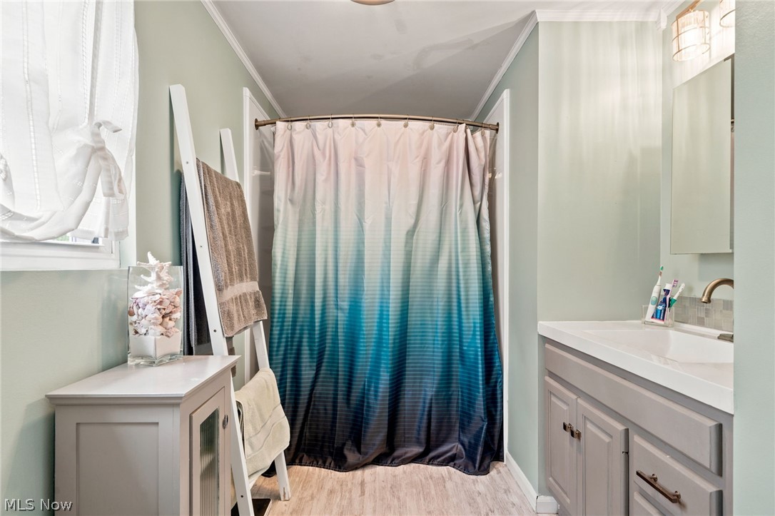 1695 Wiltshire Road Akron OH 44313