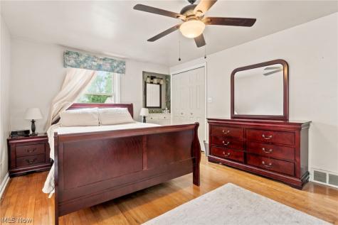 1695 Wiltshire Road Akron OH 44313