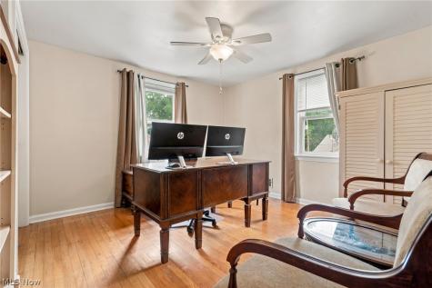 1695 Wiltshire Road Akron OH 44313