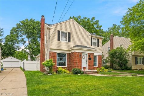 1695 Wiltshire Road Akron OH 44313