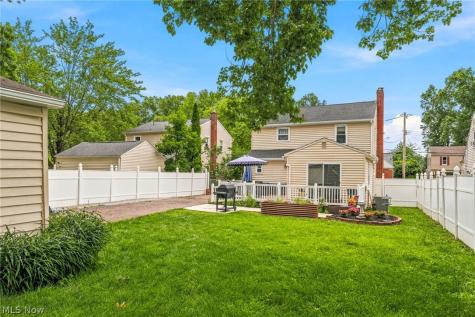 1695 Wiltshire Road Akron OH 44313