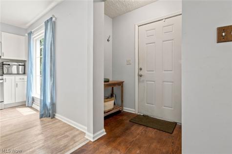 1695 Wiltshire Road Akron OH 44313