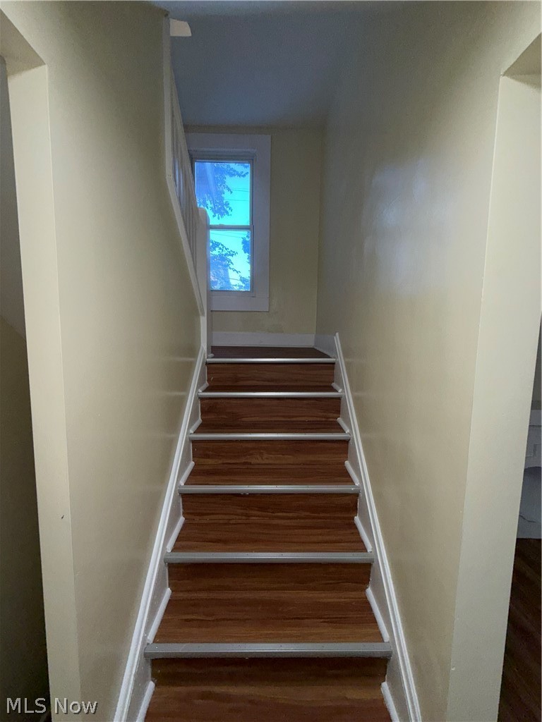 13511 6th Avenue East Cleveland OH 44112