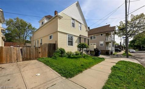 4132 Robert Avenue Cleveland OH 44109