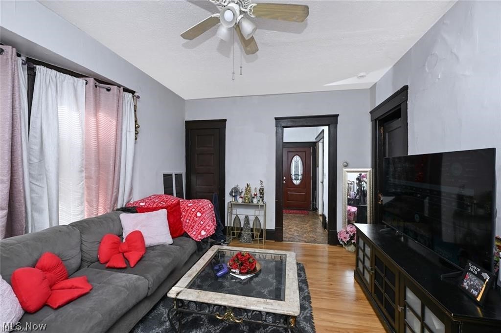 4132 Robert Avenue Cleveland OH 44109