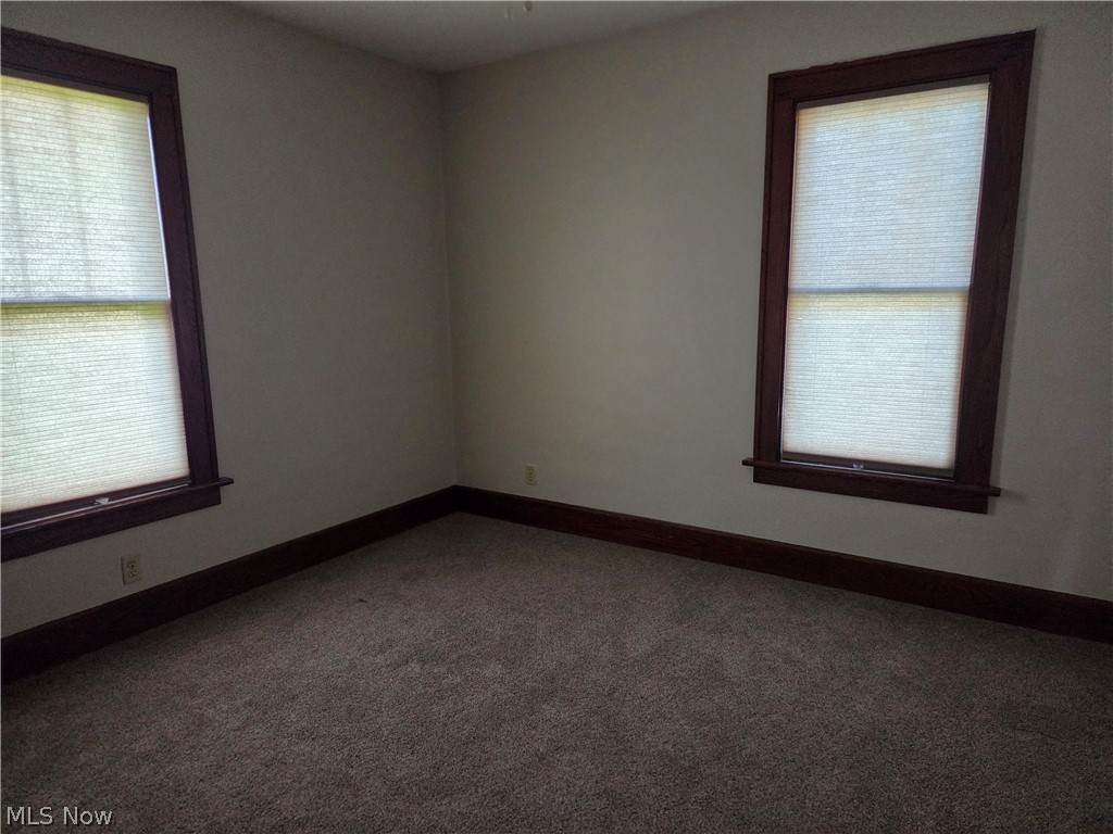 1512 Adams Street Coshocton OH 43812
