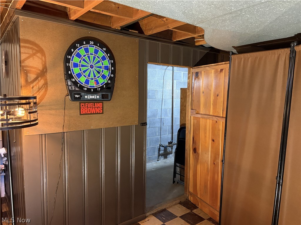223 E Cassell Avenue Barberton OH 44203