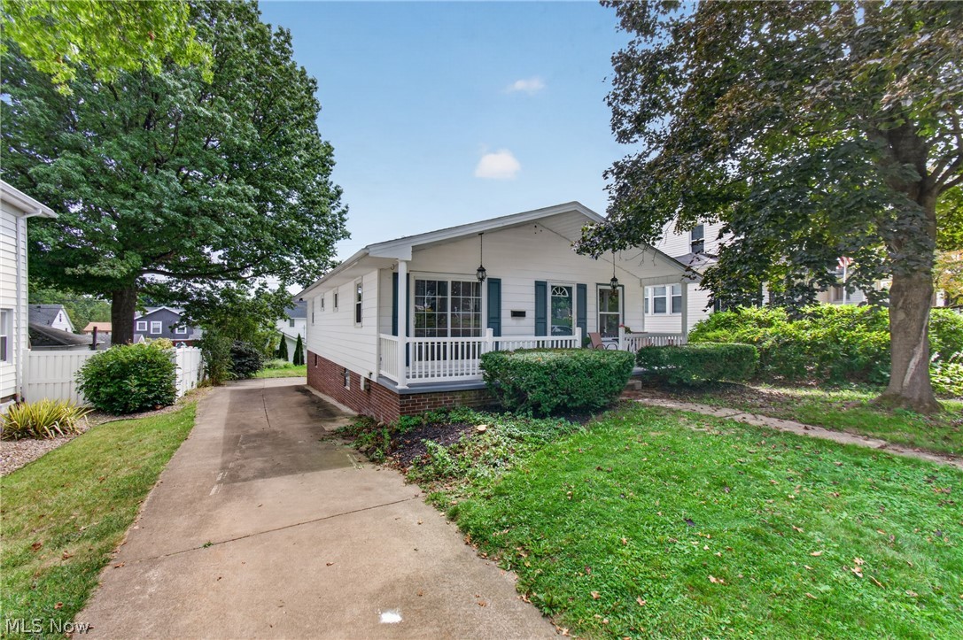 852 Phillips Road Northeast Massillon OH 44646